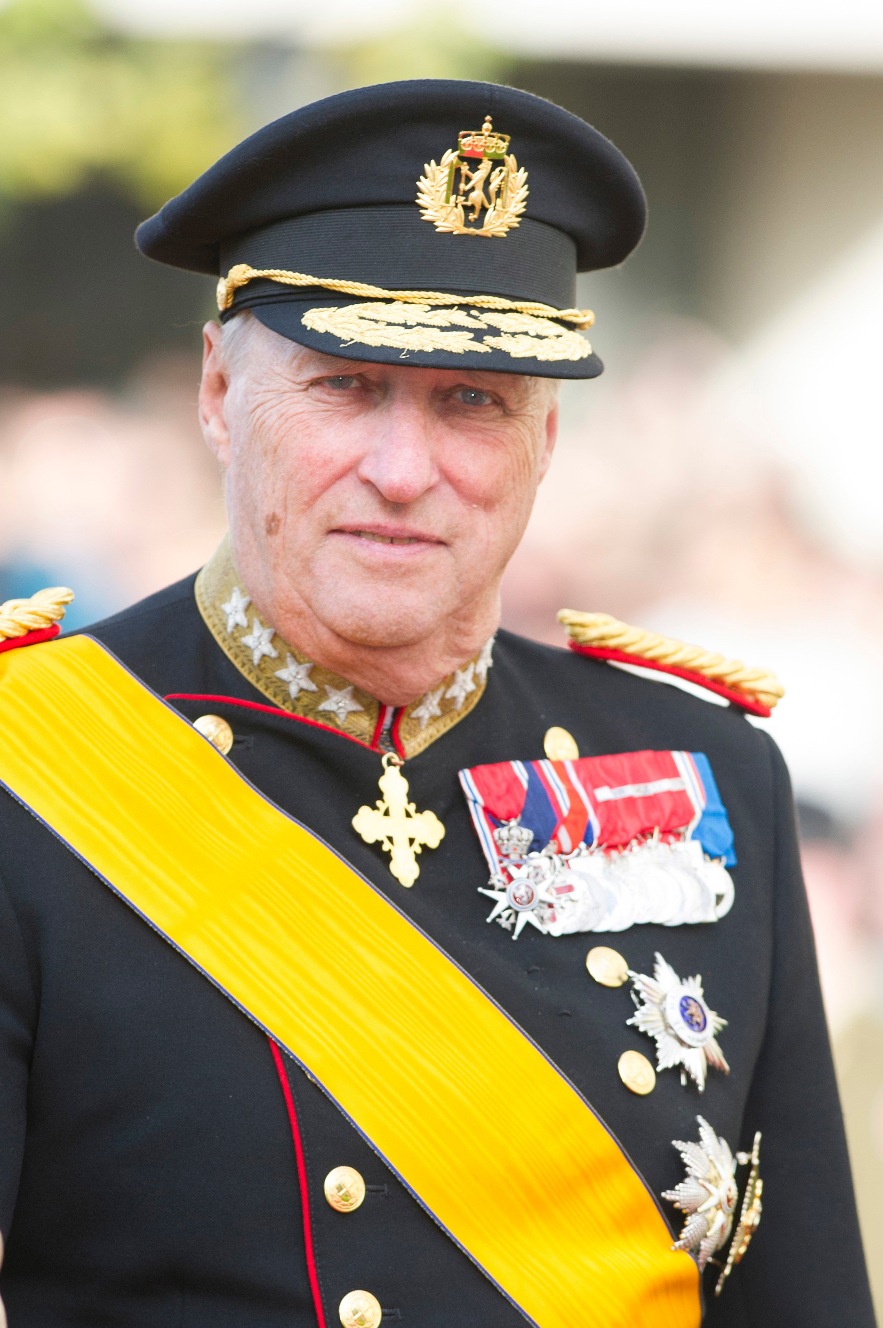 Norway's King Harald V dies at 89 and his son becomes King Haakon VIII