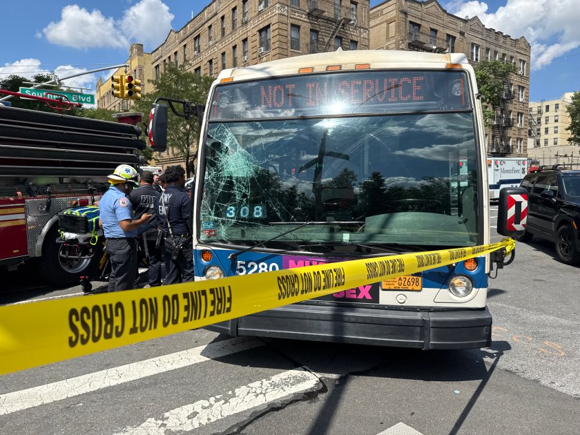 bronx bus crash