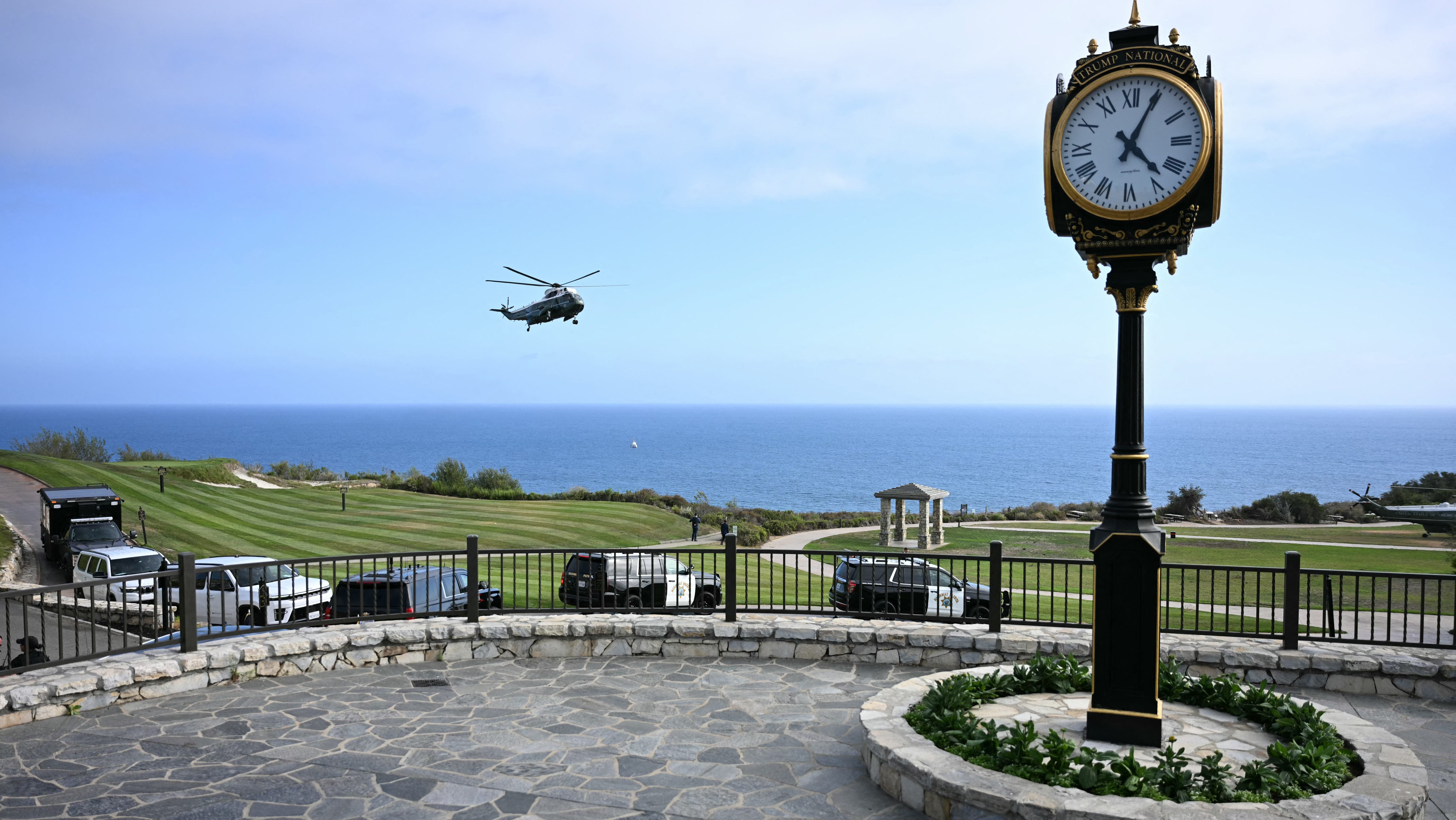 Man with illegal weapons in home, car arrested at Trump golf club in California