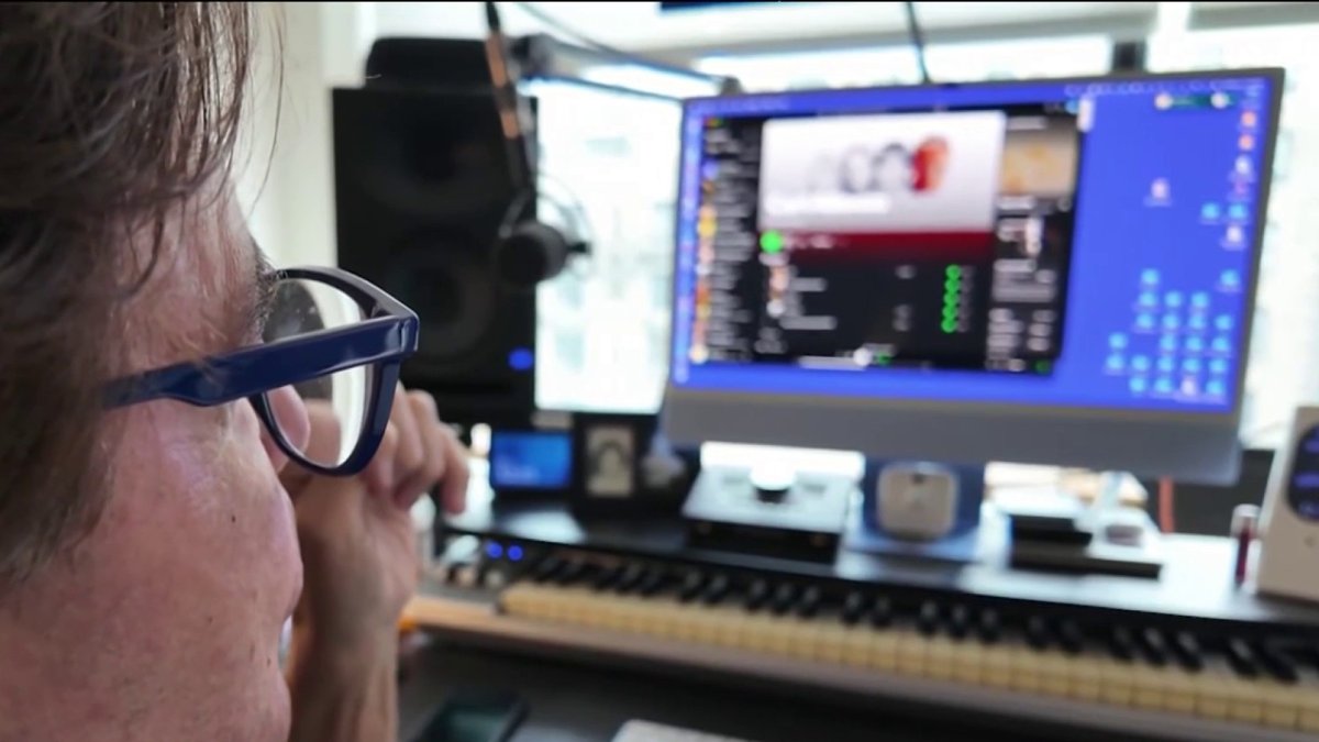 AI helps songwriter sing after losing tongue to cancer