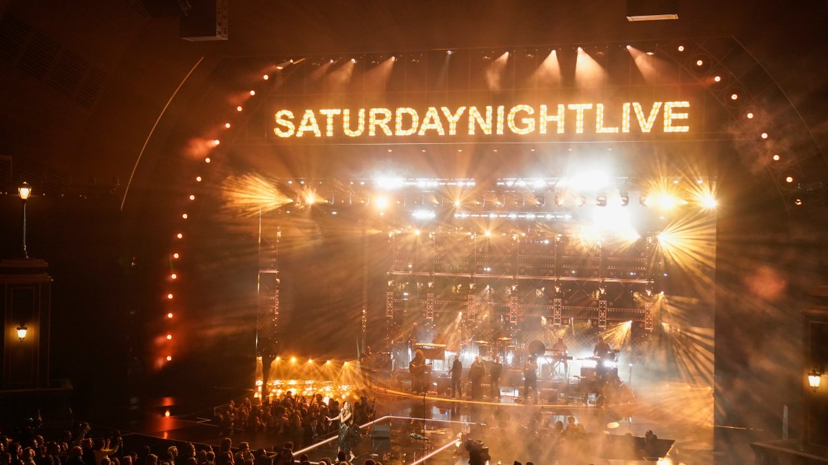Here's who will be on ‘SNL' when Season 52 starts next week