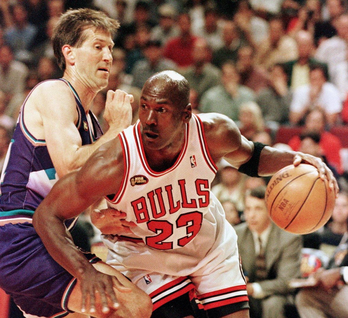 Michaelh Roland Michael Jordan’s ‘Last Dance’ jersey sells for record at auction – NBC ...