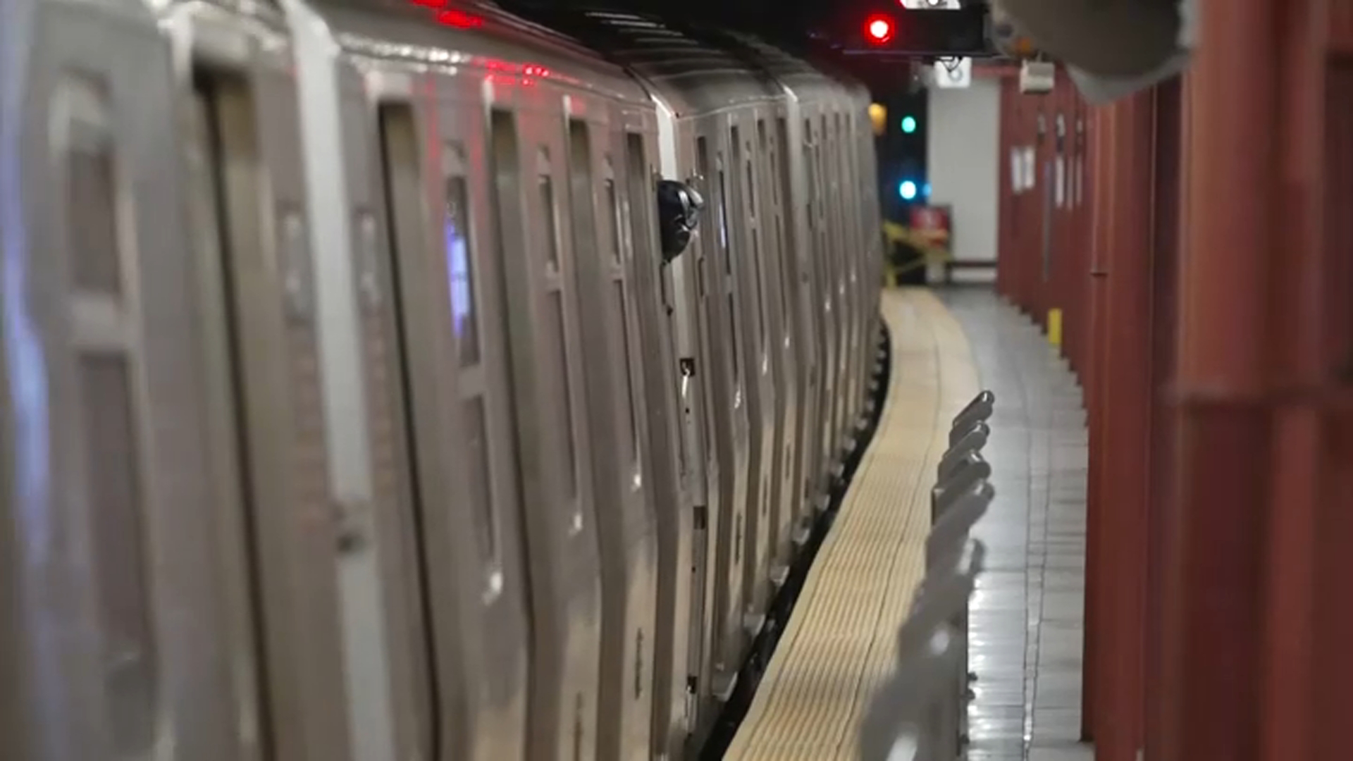 New details emerge in NYC subway backpack death – NBC New York