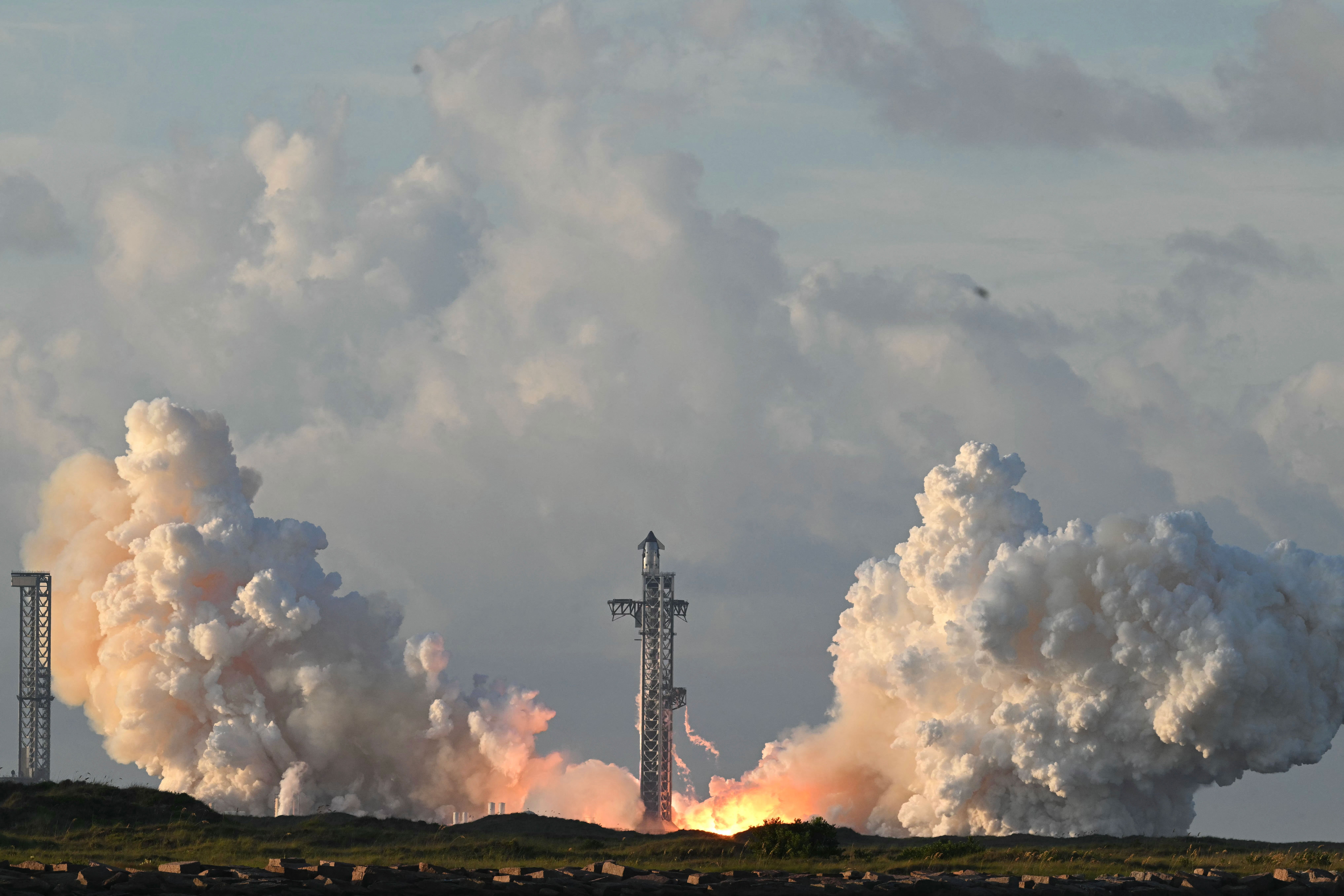 SpaceX launches supersized Starship into orbit for the first time