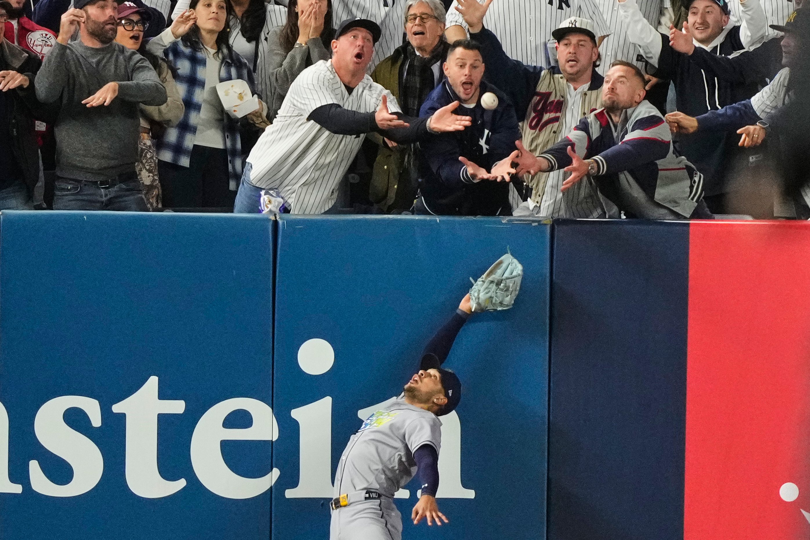 Tampa Bay Rays Sweep New York Yankees in AL Division Series