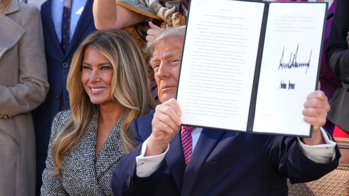 Trump signs executive order aimed at boosting women's health research