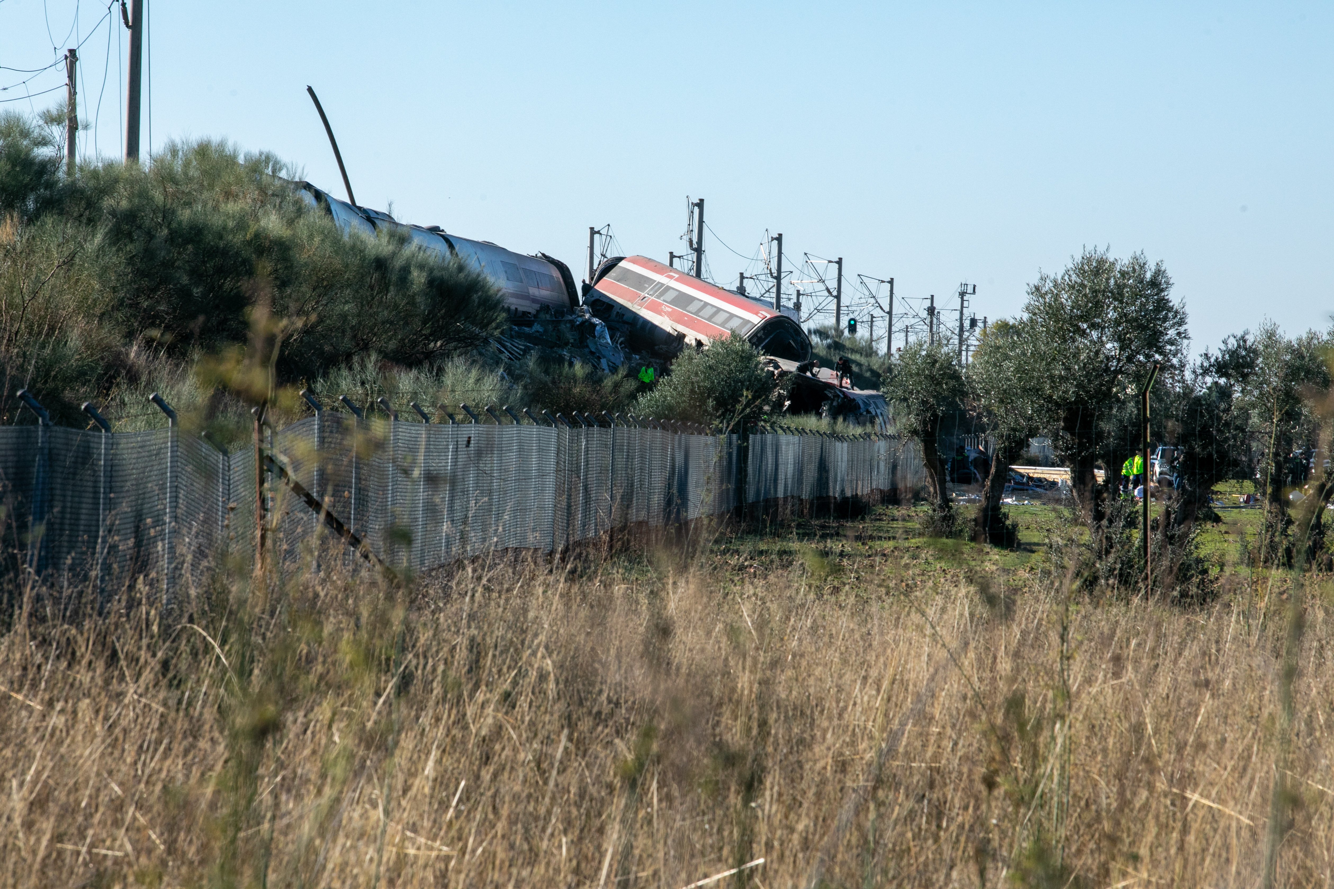 At least 10 dead after two trains collide in Spain
