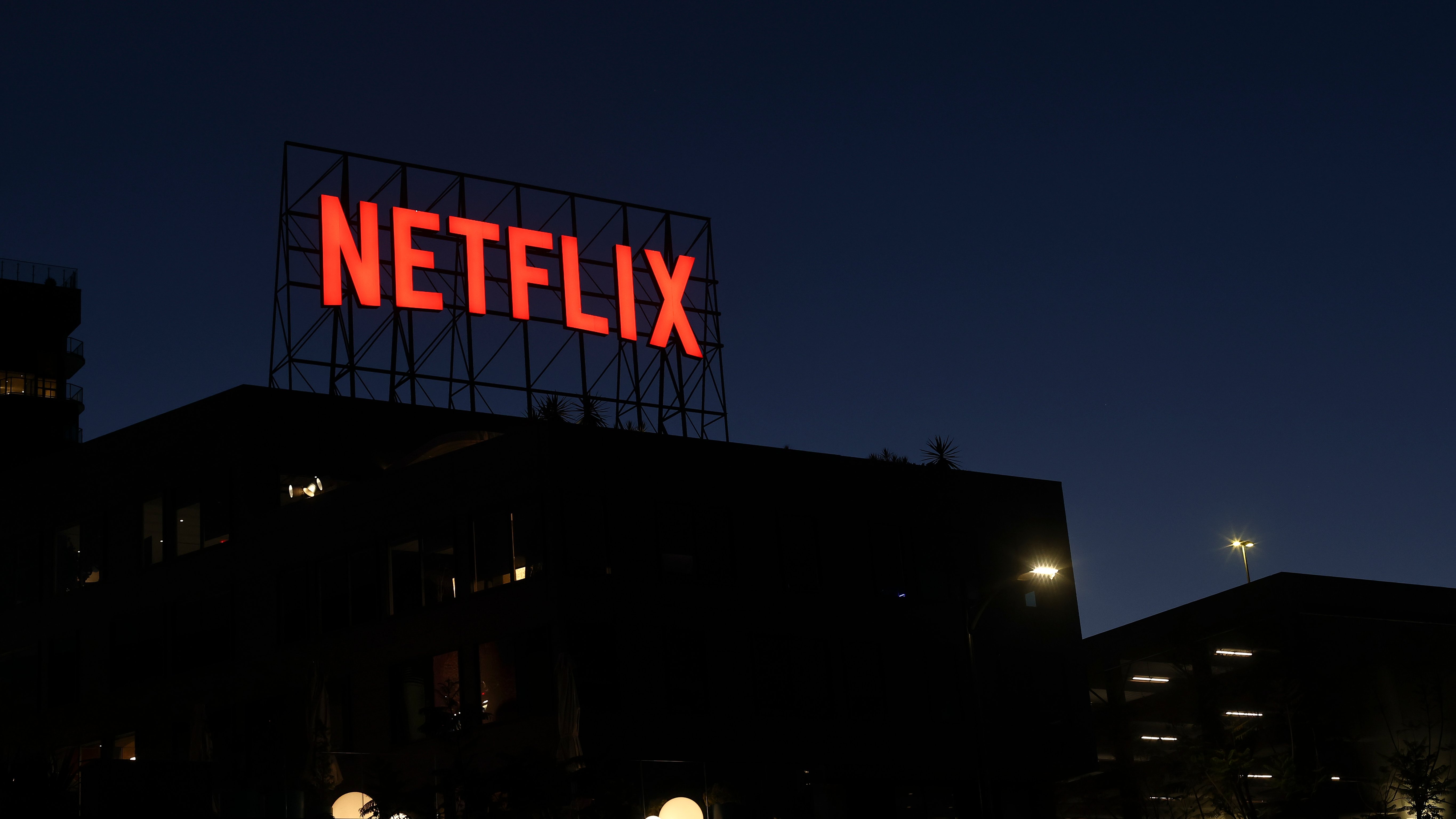 Netflix reassures investors despite recent shake - ups and layoffs – NBC New York