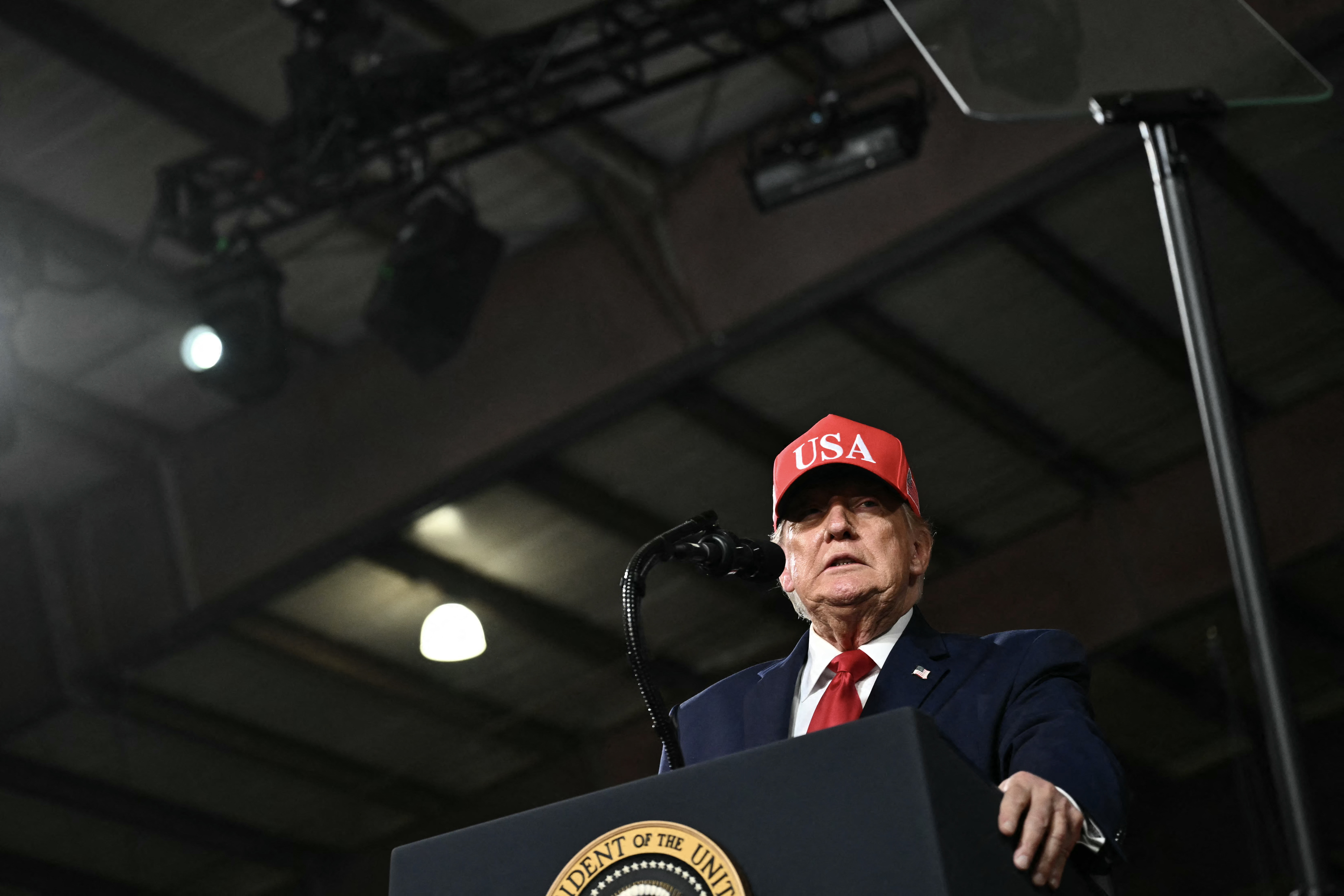 Trump says Pentagon won't livestream execution of Fort Hood shooter after backlash