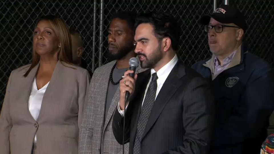 New York Democrats Ask Parking Lot Owners to Bar ICE Staging
