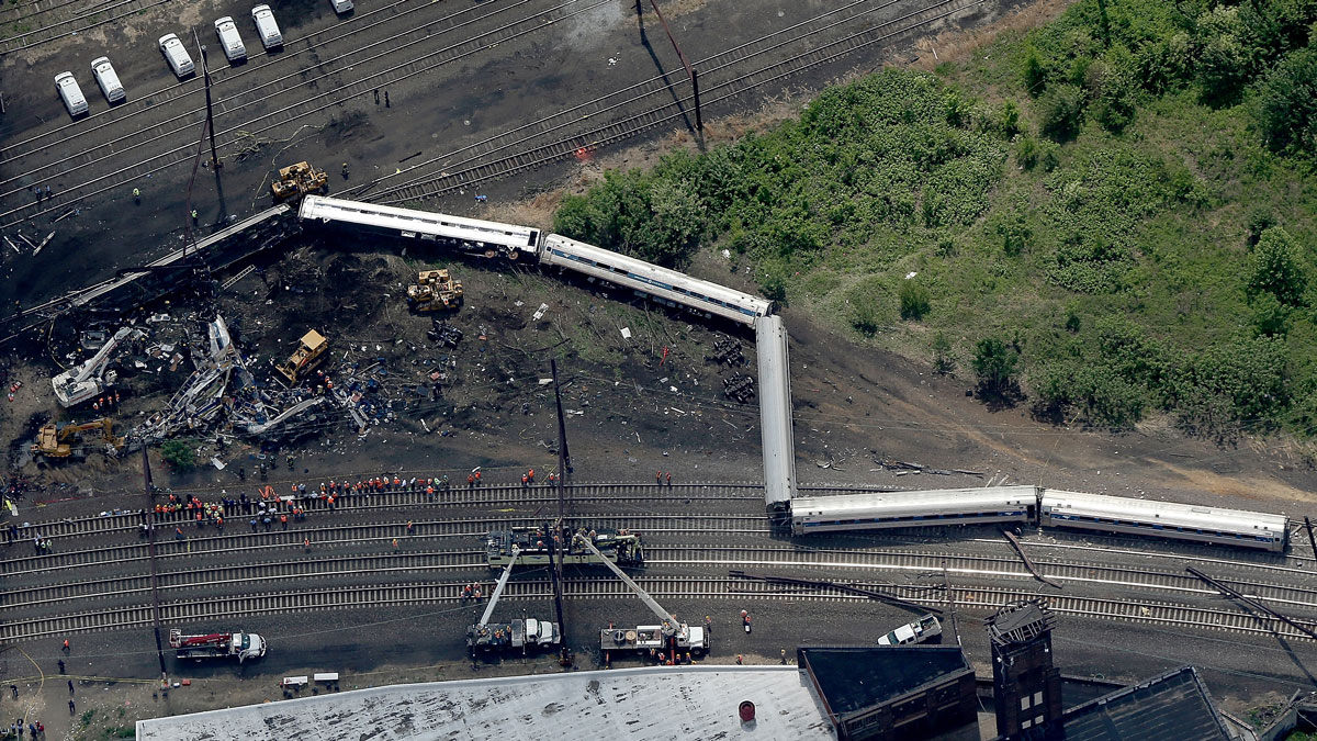 2nd Lawsuit Filed In Wake Of Deadly Amtrak Derailment In Philadelphia Nbc Bay Area