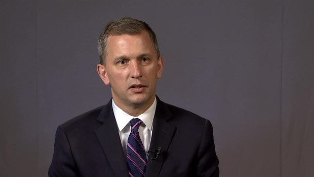 [NATL-CHI]Casten Speaks Out on Challenges of Facing Roskam