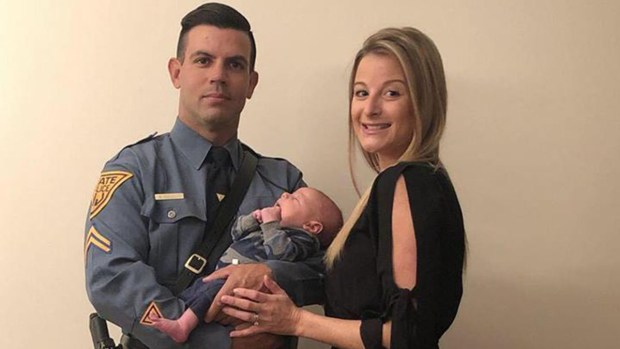 NJ Trooper Delivers His Own Baby on Side of Road 