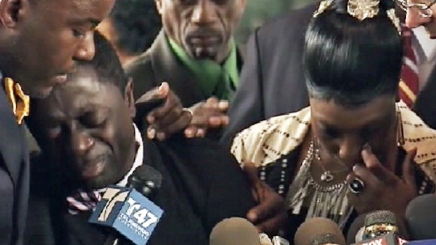 [NY] Ramarley Graham's Parents Emotional After Cop Charged