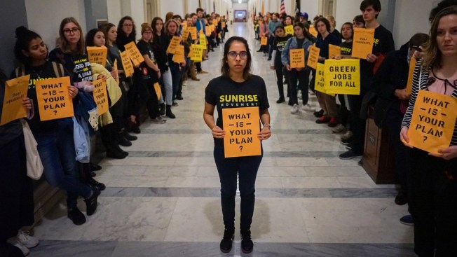 'A Green Wave': Signs Point to Voters Demanding Action on Climate Change