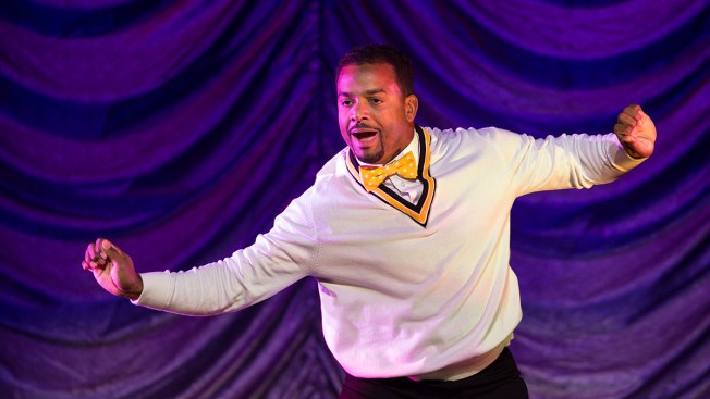 Fresh Prince Star Alfonso Ribeiro Sues Fortnite Maker For Using - fresh prince star alfonso ribeiro sues fortnite maker for using carlton dance