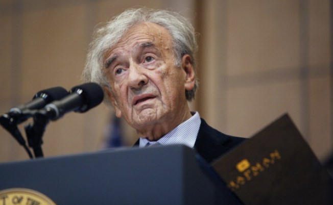Elie Wiesel Nobel Peace Prize Laureate and Holocaust Survivor Dies at