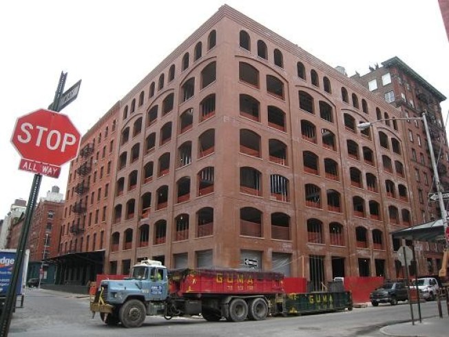 415 Washington, From Chemists to Condos