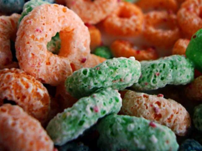 Man Sues Froot Loops for Not Being Frooty at All