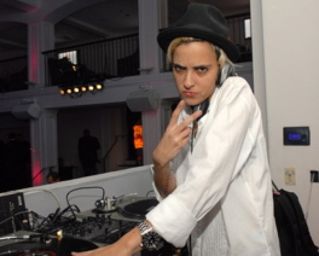 NYWFF Alert: Samantha Ronson DJing at SWEET