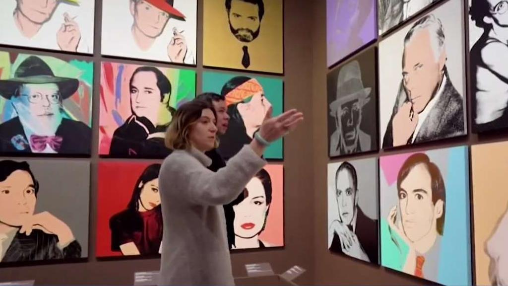 Andy Warhol Exhibit Draws Record Crowds at Whitney