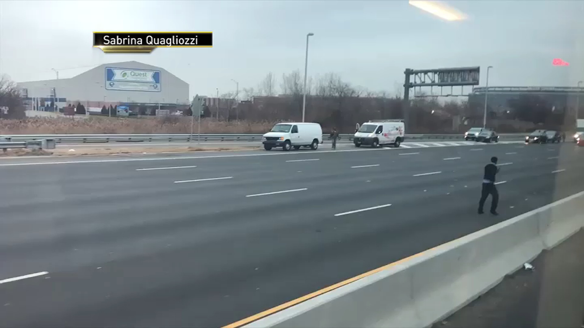 Money Rains Onto New Jersey Highway From Armored Truck