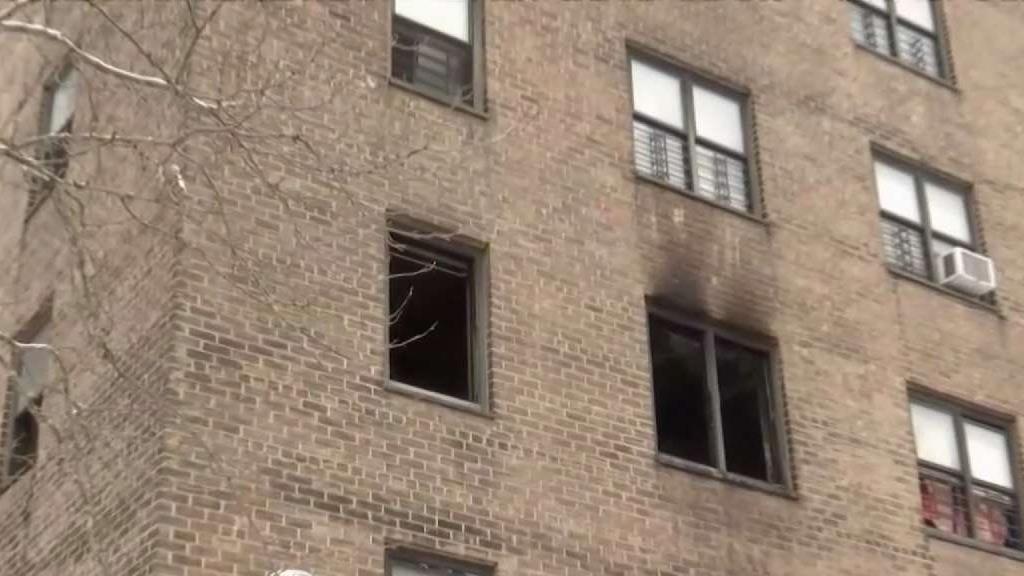 Man Dies in East Harlem High Rise Fire