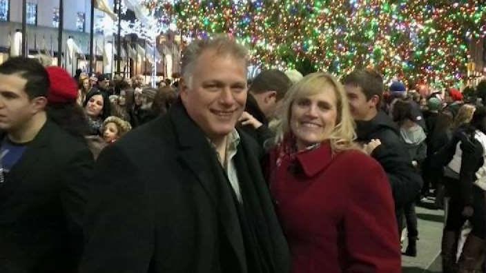 NJ Couple to Wed at Rockefeller Center Tree