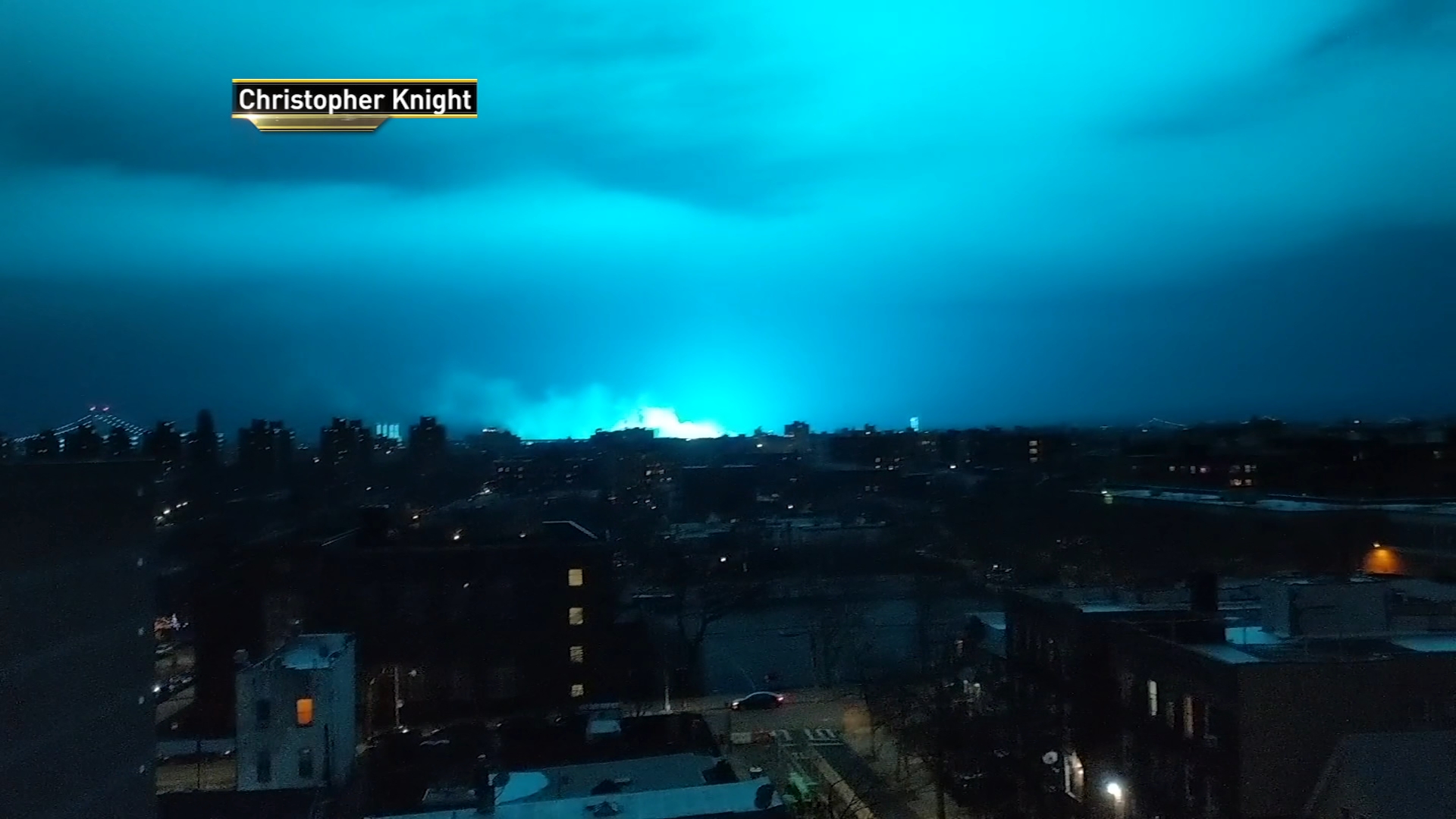 911 Caller Wonders If He's Hallucinating Blue Light in Sky
