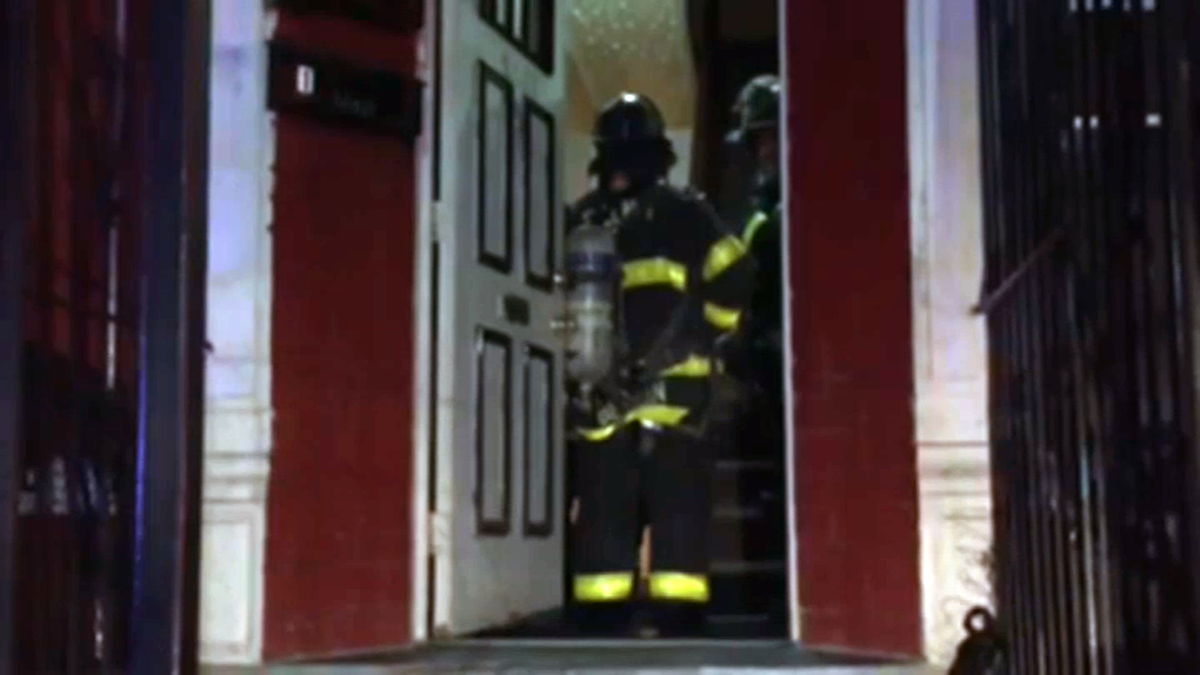 4 People Hurt by Carbon Monoxide in NYC Home: FDNY