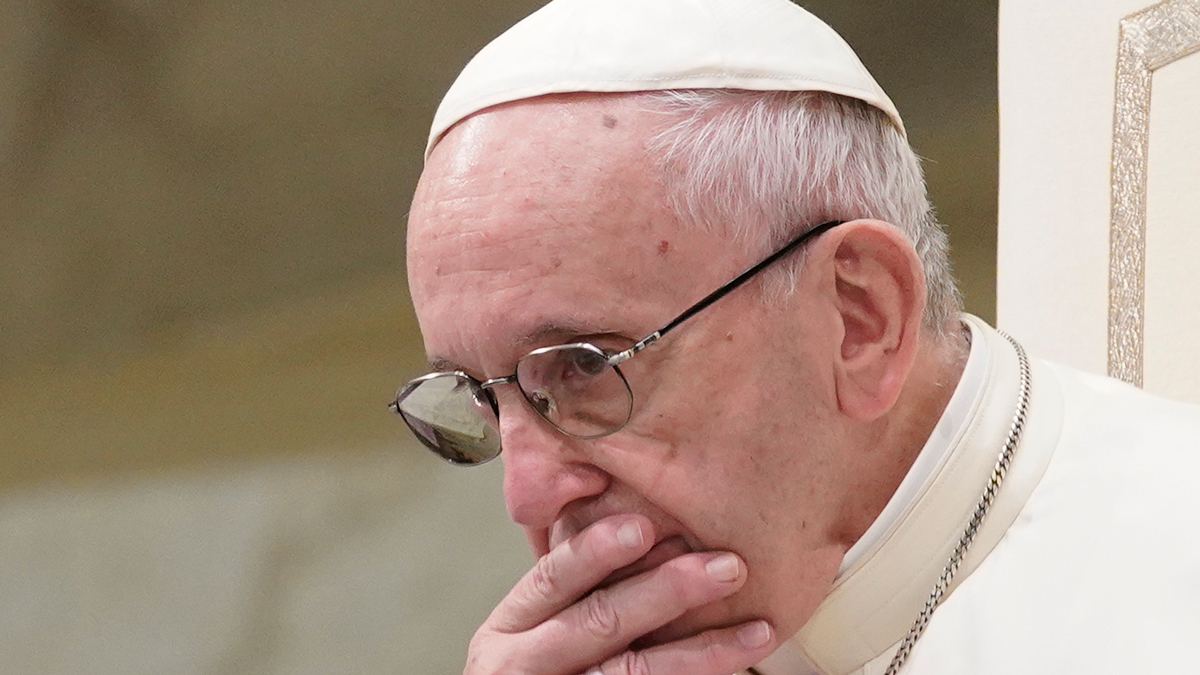 Pope Launches App to Connect With Youth, Prayers Are Mixed